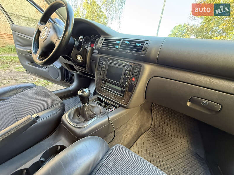 Седан Volkswagen Passat 2004 в Тульчине фото 36 Седан Volkswagen Passat 2004 в Тульчине