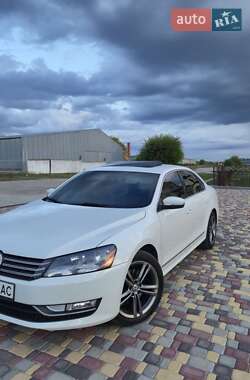 Седан Volkswagen Passat 2014 в 