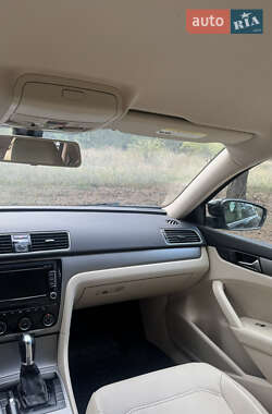 Седан Volkswagen Passat 2014 в 