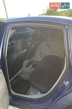 Седан Volkswagen Passat 1997 в  фото 3 Седан Volkswagen Passat 1997 в