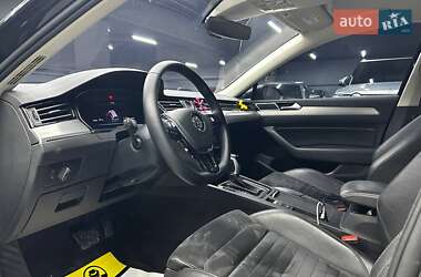 Универсал Volkswagen Passat 2018 в 