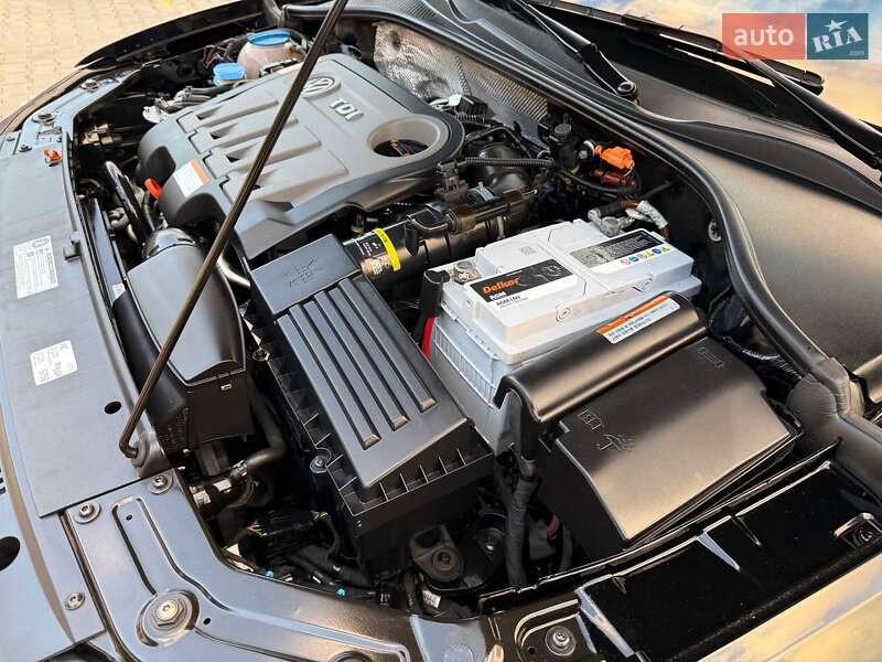 Седан Volkswagen Passat 2012 в Одесі