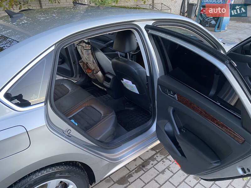 Седан Volkswagen Passat 2012 в Хмельнике фото 3 Седан Volkswagen Passat 2012 в Хмельнике