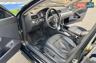 Седан Volkswagen Passat 2014 в 