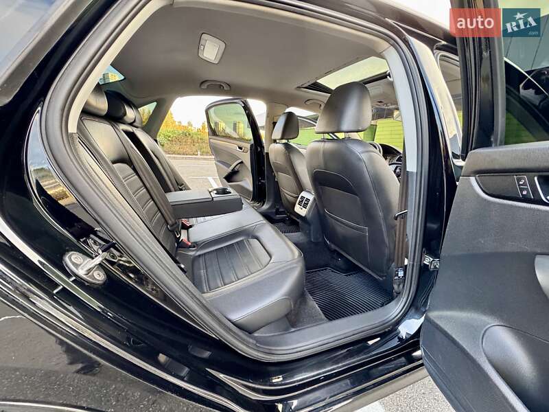 Седан Volkswagen Passat 2014 в Киеве