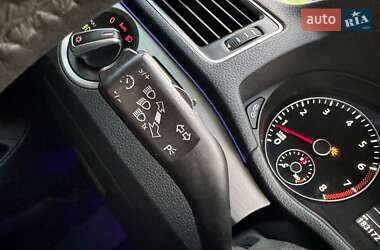 Седан Volkswagen Passat 2014 в 
