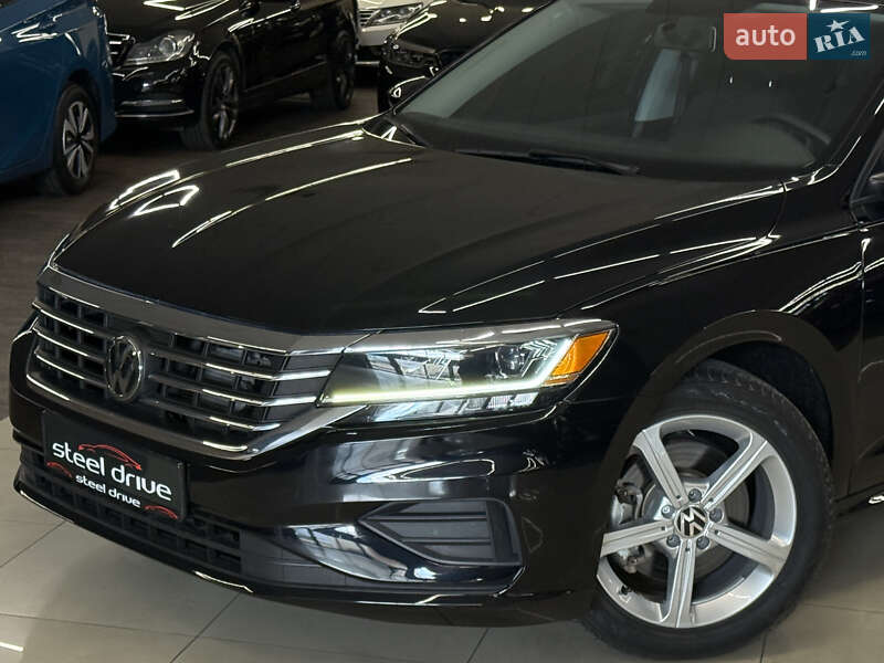 Седан Volkswagen Passat 2021 в Николаеве