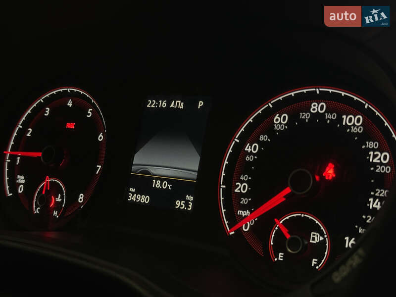 Седан Volkswagen Passat 2021 в Николаеве