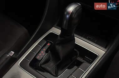 Седан Volkswagen Passat 2021 в 