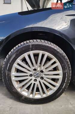 Седан Volkswagen Passat 2006 в 