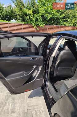 Седан Volkswagen Passat 2006 в 
