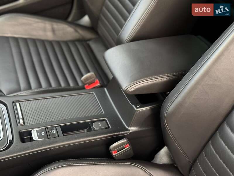 Универсал Volkswagen Passat 2019 в Бердичеве