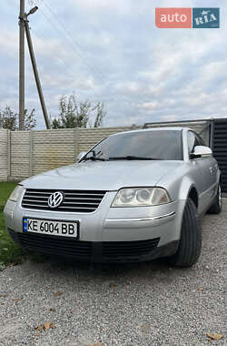Седан Volkswagen Passat 2004 в Дніпрі