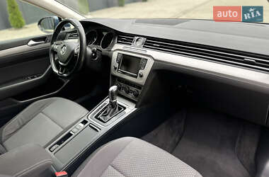 Универсал Volkswagen Passat 2015 в 