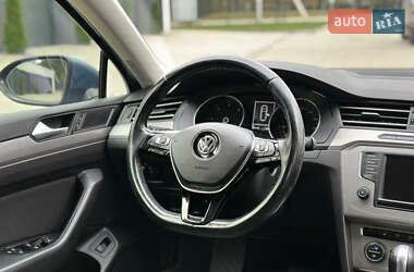 Универсал Volkswagen Passat 2015 в 