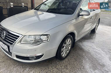 Седан Volkswagen Passat 2010 в 