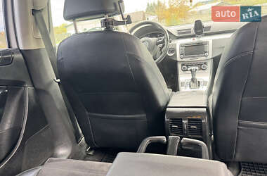Седан Volkswagen Passat 2010 в 