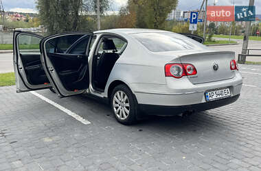 Седан Volkswagen Passat 2010 в 