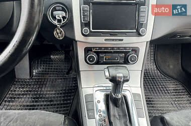 Седан Volkswagen Passat 2010 в 