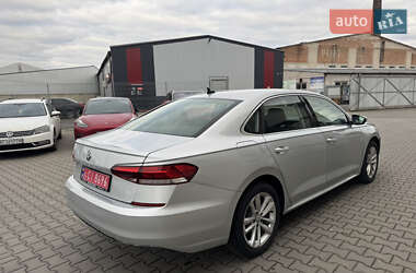 Седан Volkswagen Passat 2020 в 