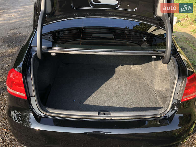 Седан Volkswagen Passat 2013 в Броварах