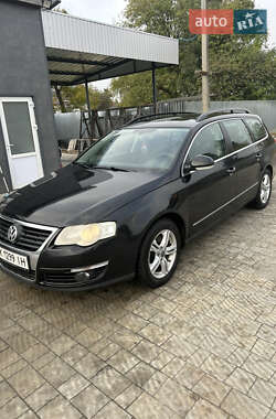 Универсал Volkswagen Passat 2006 в Степани