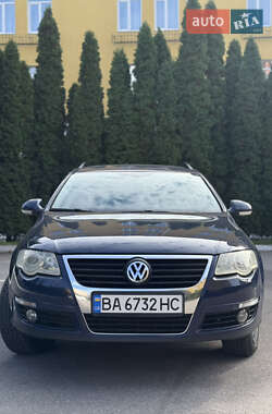Универсал Volkswagen Passat 2008 в Киеве