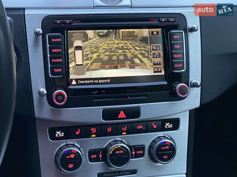 Универсал Volkswagen Passat 2012 в Бучаче