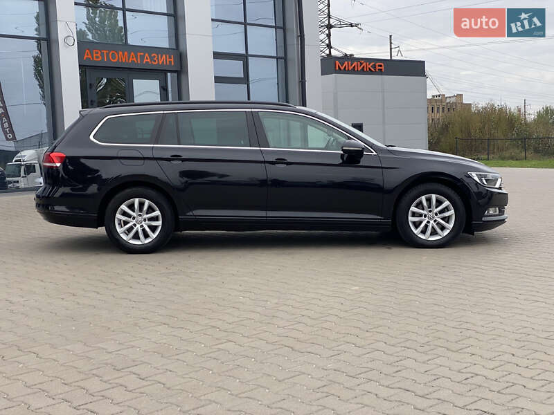 Універсал Volkswagen Passat 2018 в Києві
