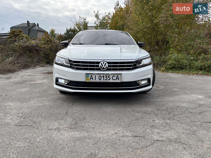 Седан Volkswagen Passat 2016 в Києві фото 2 Седан Volkswagen Passat 2016 в Києві