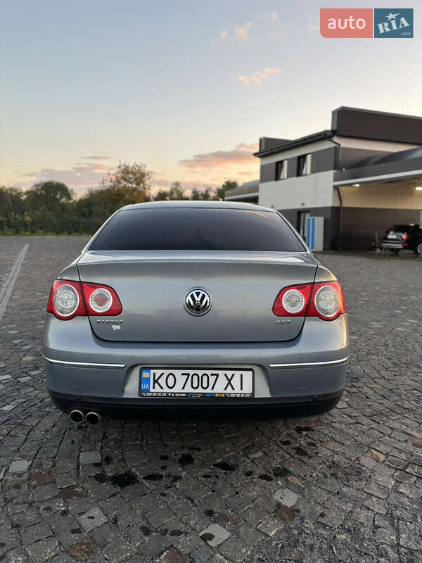 Седан Volkswagen Passat 2010 в Иршаве