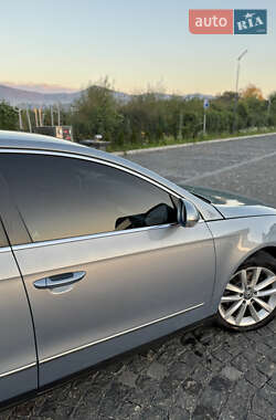 Седан Volkswagen Passat 2010 в 