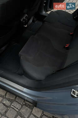 Седан Volkswagen Passat 2010 в 