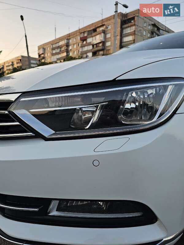 Универсал Volkswagen Passat 2016 в Славянске