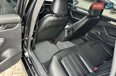 Седан Volkswagen Passat 2021 в 