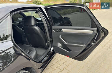 Седан Volkswagen Passat 2021 в 
