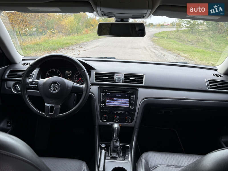 Седан Volkswagen Passat 2015 в Дубні фото 27 Седан Volkswagen Passat 2015 в Дубні