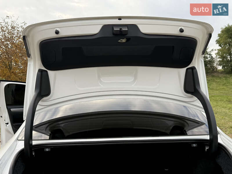 Седан Volkswagen Passat 2015 в Дубні фото 32 Седан Volkswagen Passat 2015 в Дубні