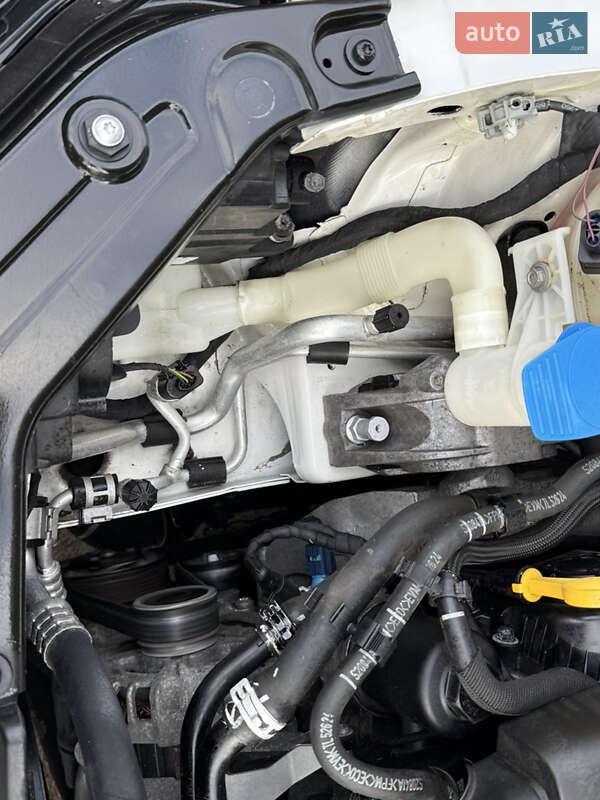 Седан Volkswagen Passat 2015 в Дубні фото 38 Седан Volkswagen Passat 2015 в Дубні