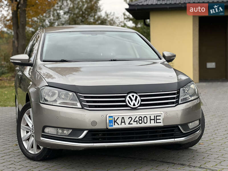 Седан Volkswagen Passat 2012 в Коломиї