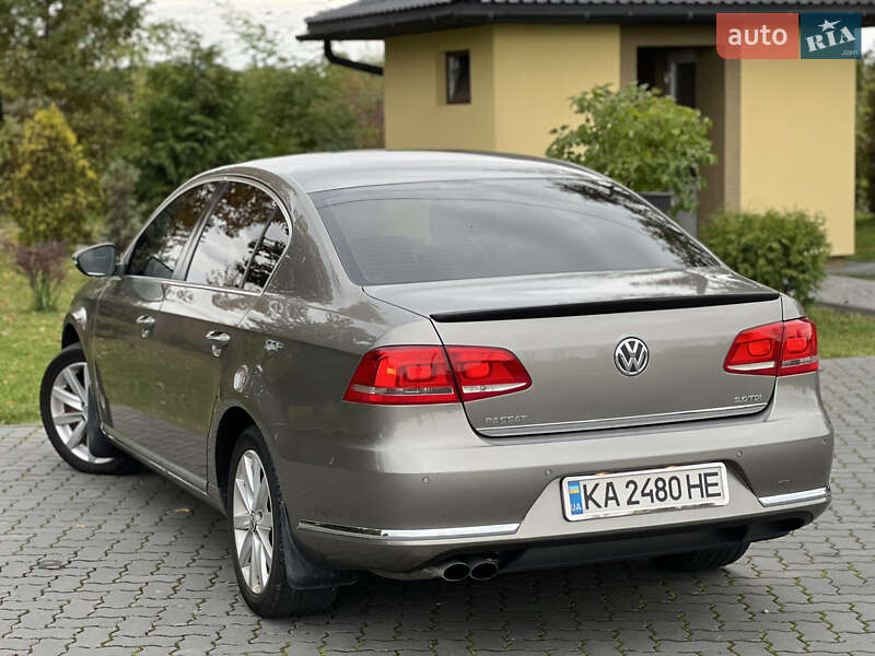 Седан Volkswagen Passat 2012 в Коломиї