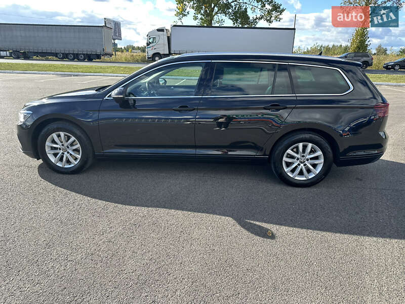 Универсал Volkswagen Passat 2020 в Луцке фото 8 Универсал Volkswagen Passat 2020 в Луцке