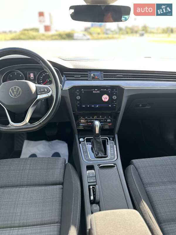 Универсал Volkswagen Passat 2020 в Луцке фото 27 Универсал Volkswagen Passat 2020 в Луцке