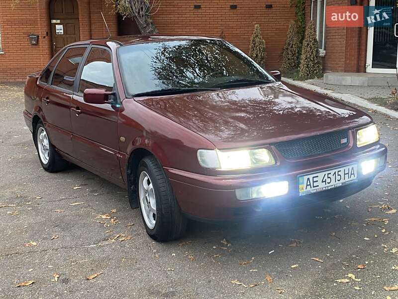 Седан Volkswagen Passat 1994 в Днепре фото 10 Седан Volkswagen Passat 1994 в Днепре