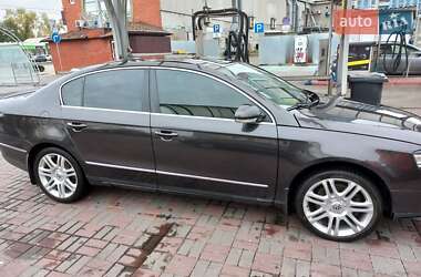 Седан Volkswagen Passat 2007 в 