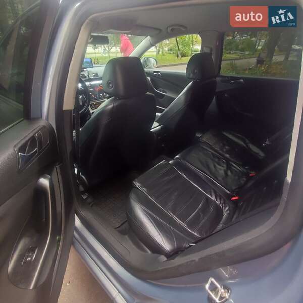 Універсал Volkswagen Passat 2010 в Києві фото 6 Універсал Volkswagen Passat 2010 в Києві
