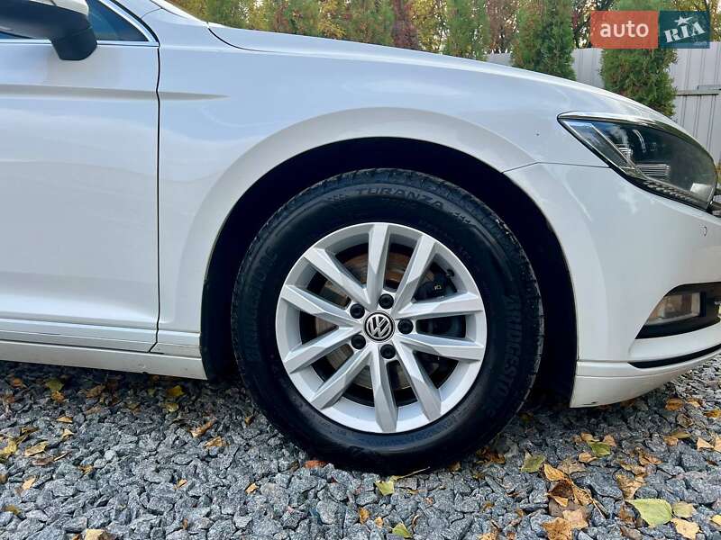 Седан Volkswagen Passat 2017 в Полтаве фото 29 Седан Volkswagen Passat 2017 в Полтаве