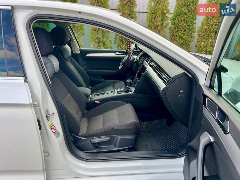 Седан Volkswagen Passat 2017 в Полтаве фото 85 Седан Volkswagen Passat 2017 в Полтаве