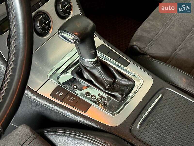 Седан Volkswagen Passat 2008 в Одессе