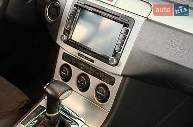 Седан Volkswagen Passat 2008 в 
